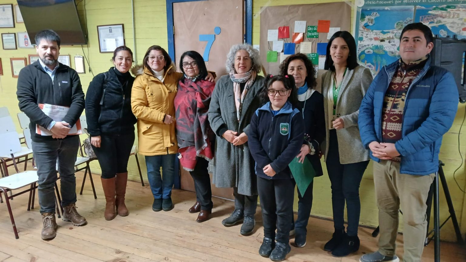 ESCUELA JUANITA GALLARDO CONCRETA INNOVADOR PROYECTO DE COSECHA DE AGUAS LLUVIA CON APOYO DEL GOBIERNO REGIONAL