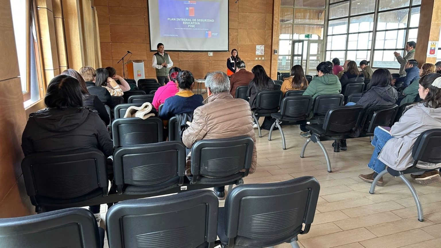 REFUERZAN SEGURIDAD ESCOLAR EN MAULLÍN CON CAPACITACIÓN A COMUNIDADES EDUCATIVAS.