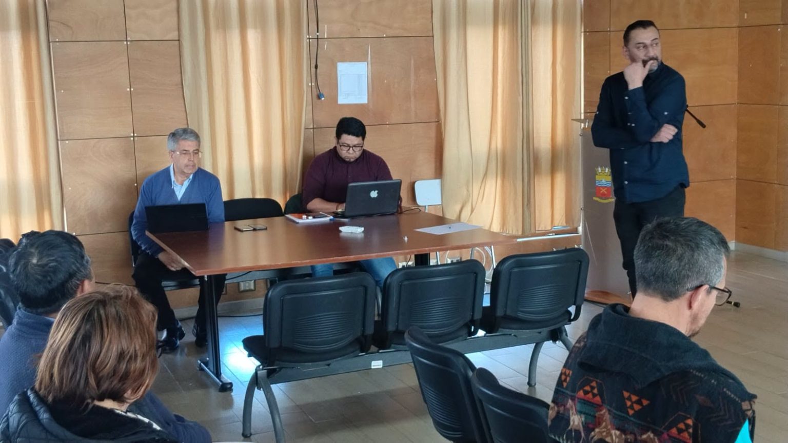 DIRIGENTES DE SERVICIOS SANITARIOS RURALES DE MAULLÍN CONOCIERON AVANCES DE ESTUDIOS HIDROGEOLÓGICOS EN 12 SECTORES.